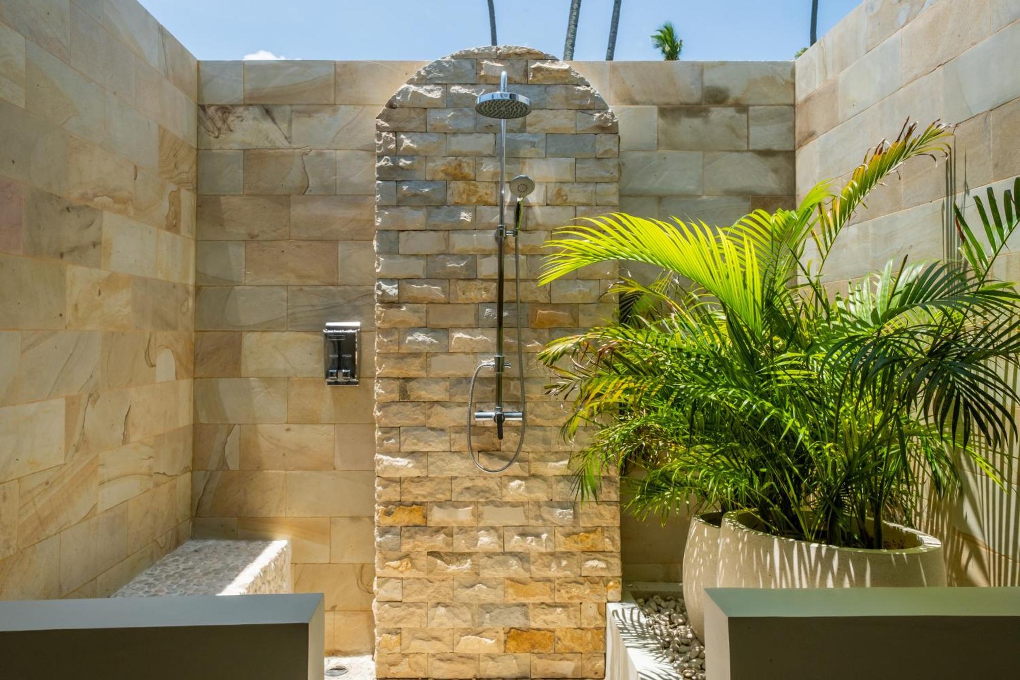 Living Asia Resort And Spa Senggigi Exterior photo